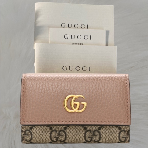 Dollar Calfskin GG Supreme Monogram Marmot 6Key Holder Case & Gucci Box included - Picture 9 of 10